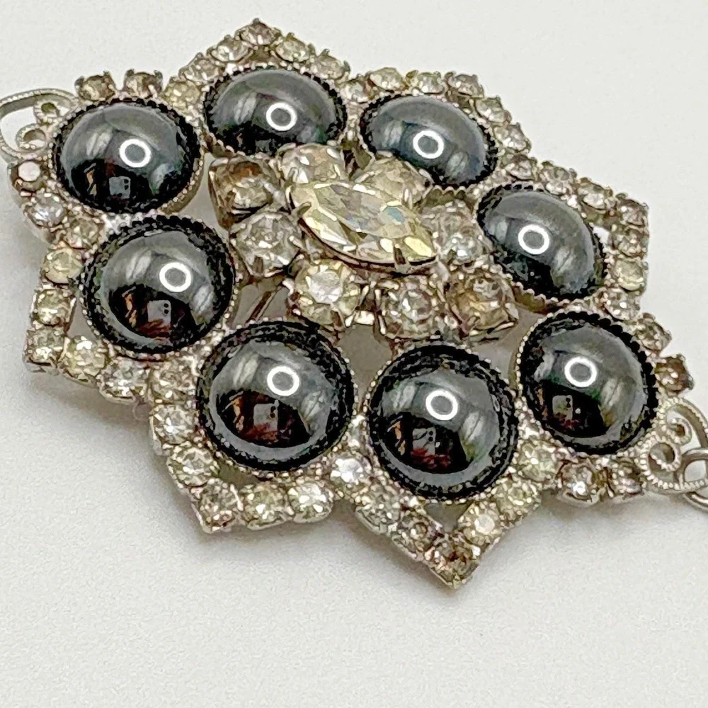 Juliana vintage brooch